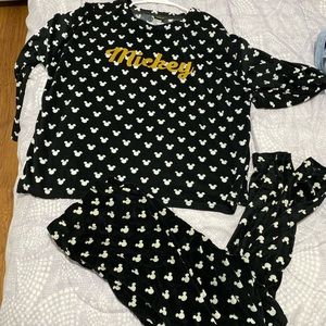 Disney Sleepwear Pajamas set
